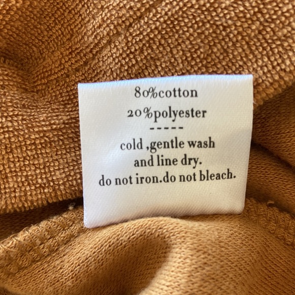 Raised by Water women’s Terry cloth Teri cloth top - Picture 10 of 12